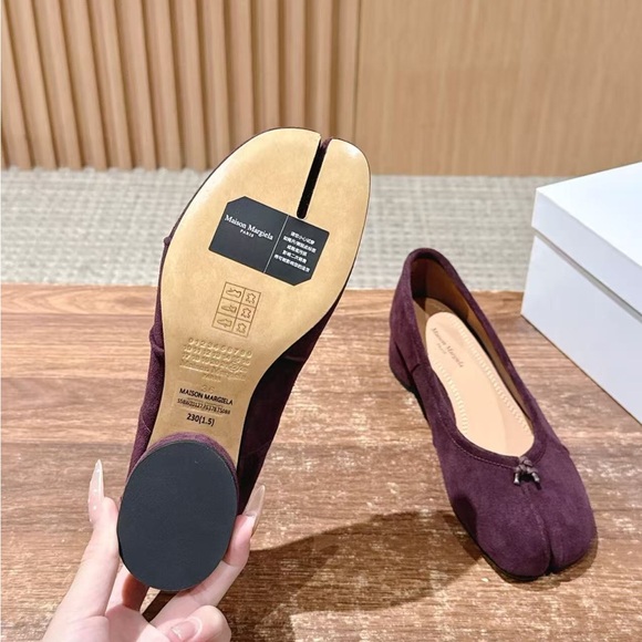 Maison Martin Margiela Purple Women's Flats - Picture 9 of 9